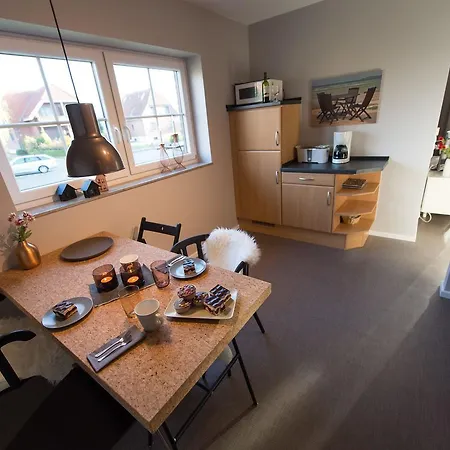 公寓 Kleiner-sundblick-terrassenwohnung-mit-meerblick-und-strandkorb-in-lemkenhafen Lemkenhafen auf Fehmarn